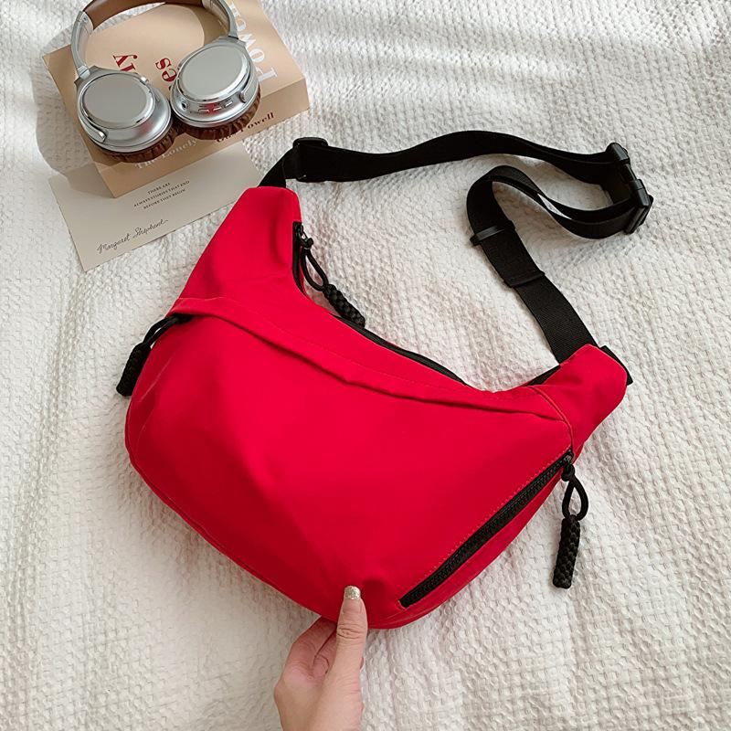 

Модная сумка-шоппер большой вместимости через плечо женская 2025 новая осенне-зимняя повседневная универсальная сумка-тоут корейская версия сумки под мышкой красный