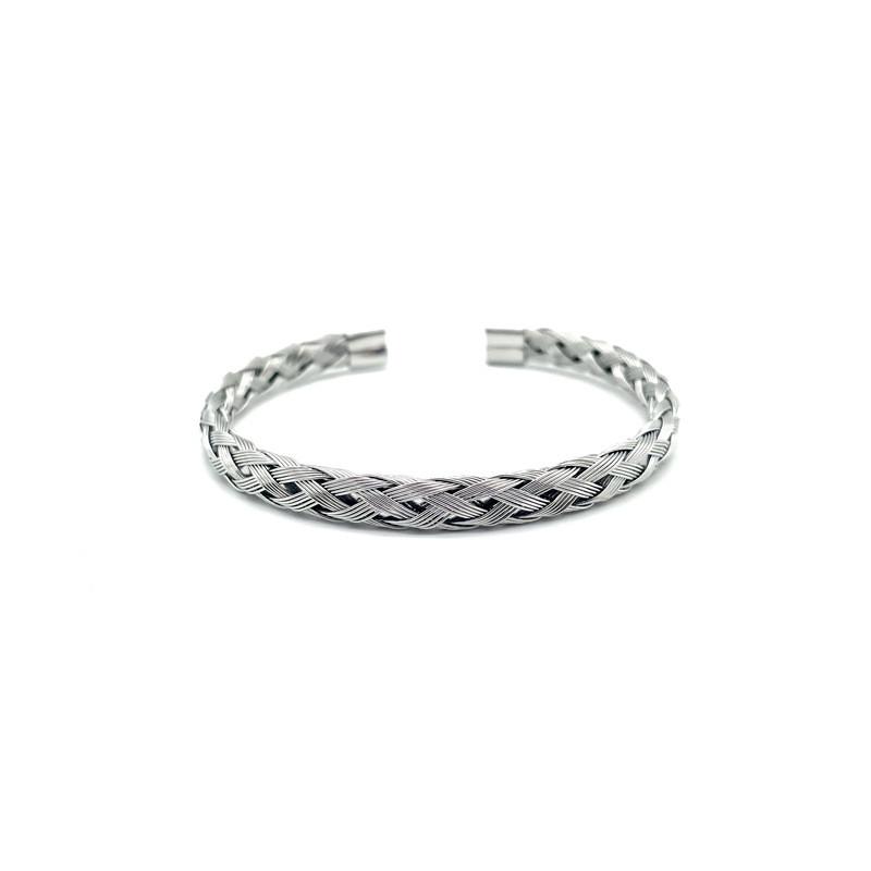 Titanium Steel Minimalist Cuff Bracelet For Unisex Fashion Accessories And Casual Wear