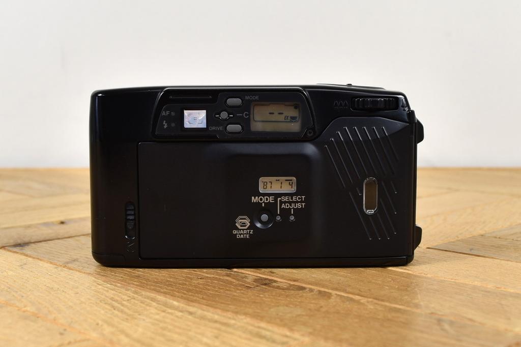 PENTAX Zoom 70-X 35mm Film Camera Japan Black Tested