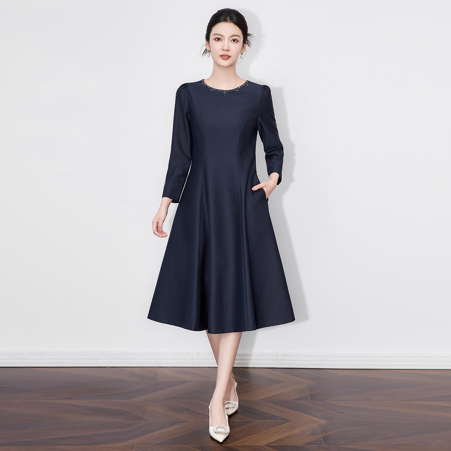 

Элегантное облегающее платье, украшенное бриллиантами: Роскошное большое вечернее платье с расклешенной юбкой для светских львиц Large синий