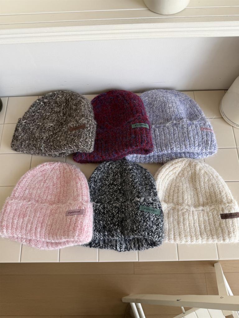 Small Leather Standard Mixed Color Knitted Hat Children's Simple and Versatile Thickened Winter Warm Wool Hat Cold Hat Student Male