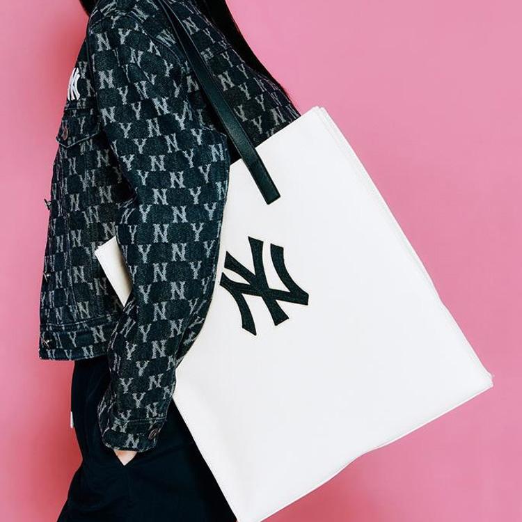 New MLB Cotton Patchwork Canvas Tote Bag Shopping Bag Handbag Canvas Bag Shoulder Bag Unisex Beige 3AORM022N-50CRS