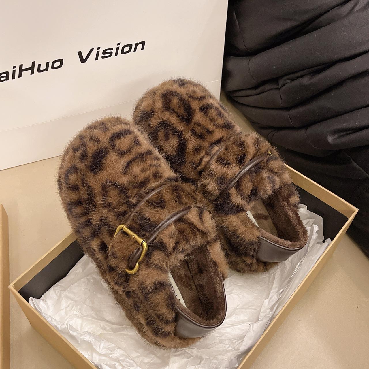 

2025 autumn and winter new Mao Mao cotton shoes versatile warm women s cotton shoes metal belt buckle fashionable and easy to wear 40