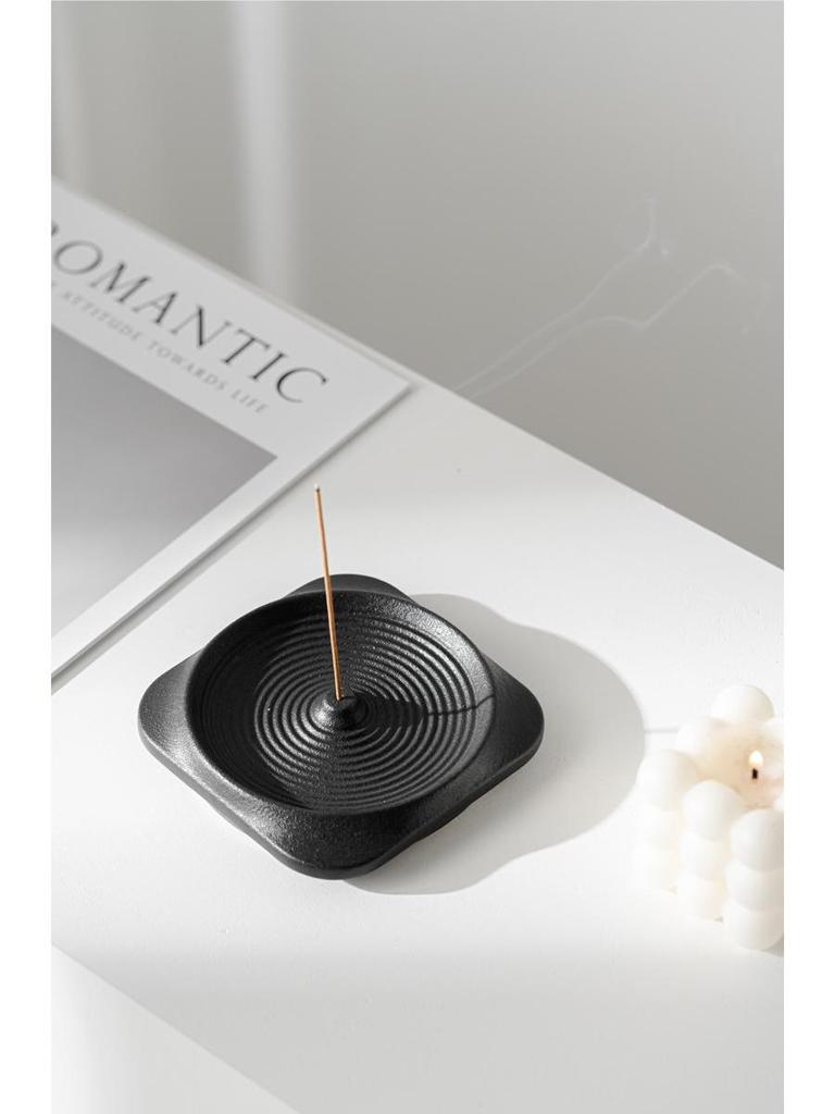 Ceramic Sandalwood Incense Plate for Home Fragrance and Decoration