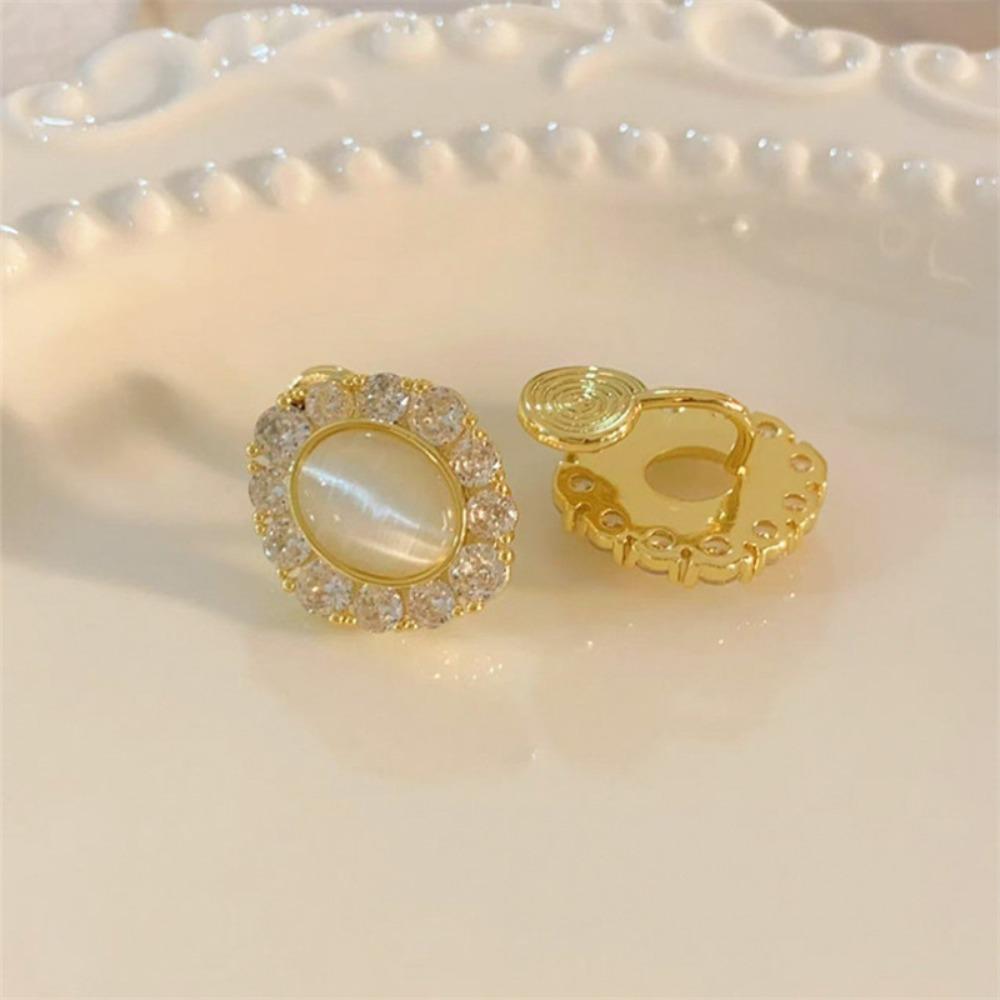 Exquisite Luxury Shiny Zircon Edge Geometric Oval Glass Opal Stone Stud Earrings for Woman Korean Bride Wedding Jewelry Gifts
