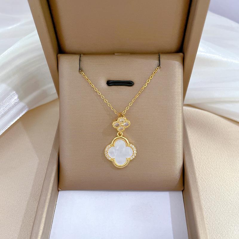 Micro Inlaid Lucky Grass Necklace Earrings Set Light Luxury Personality Temperament Banquet Earrings Item Combination