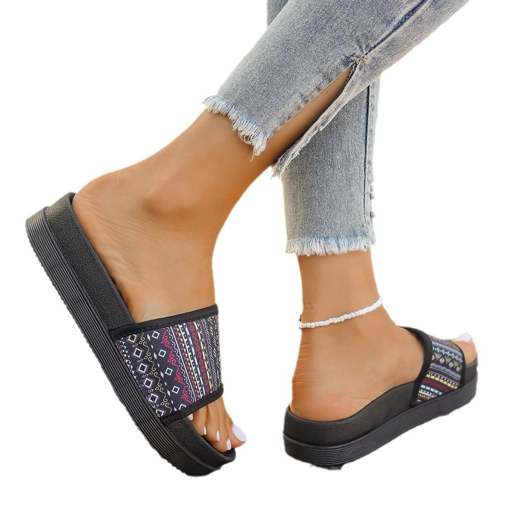 2025 Slope Heel Thick Bottom Summer Soft Bottom Soft Surface New Foreign Trade Light Weight Increase 2025 Slippers Women