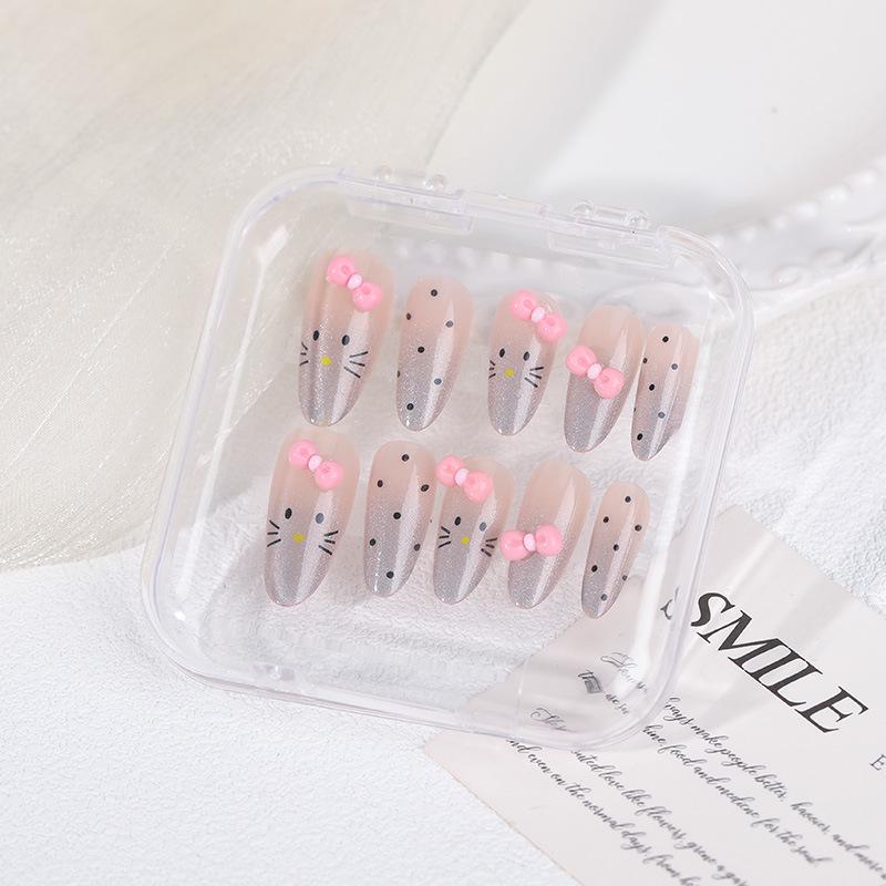2026 Stylish Medium-Length Wearable Flower Nail Tips - High Quality, Handmade Detachable Nail Art for Students