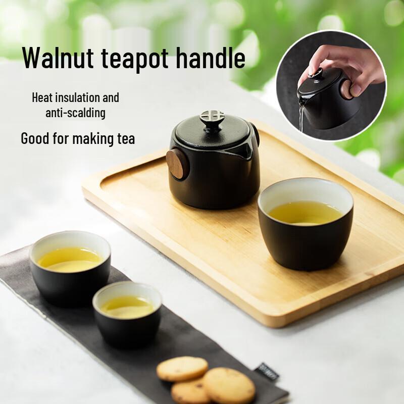 

Luba Portable Ceramic Tea Set