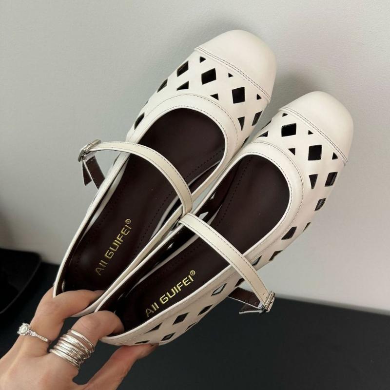 Fashion Fashion Round Toe Buckle Ballet Flats Women Comfortable Shallow Hollow Mary Jane Shoes Concise Non-Slip Brand Designer Shoes