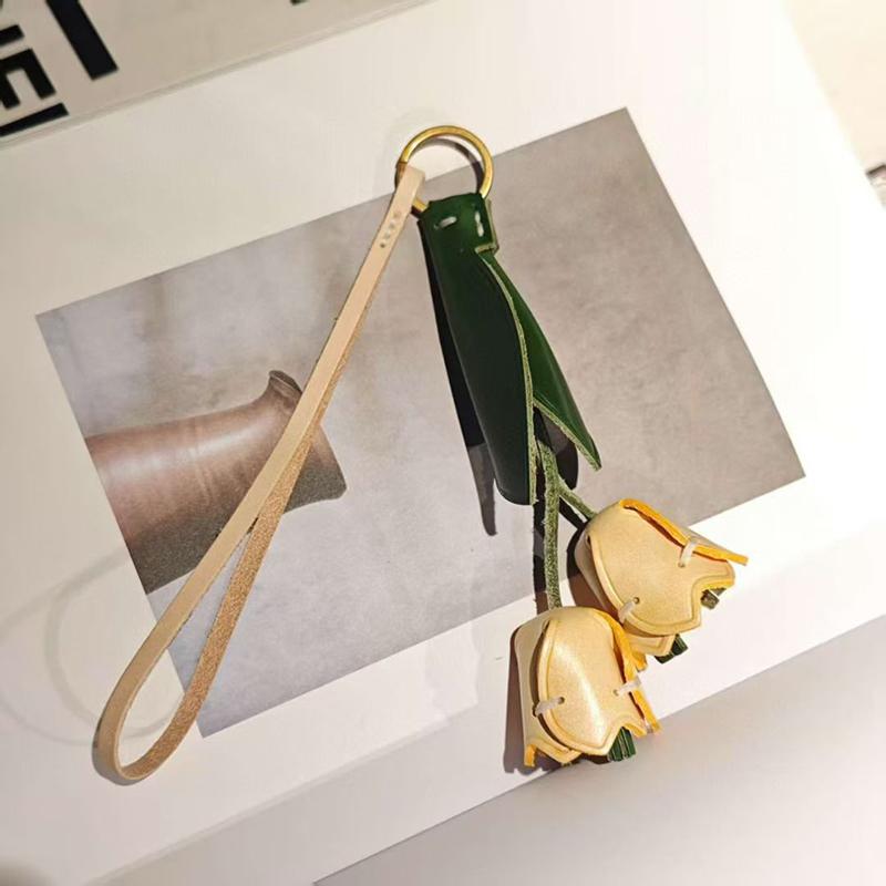 New Advanced Flower Cowhide Leather Bag Charm For Women's Bag Fashion Good Texture Hanging Bag Accessories