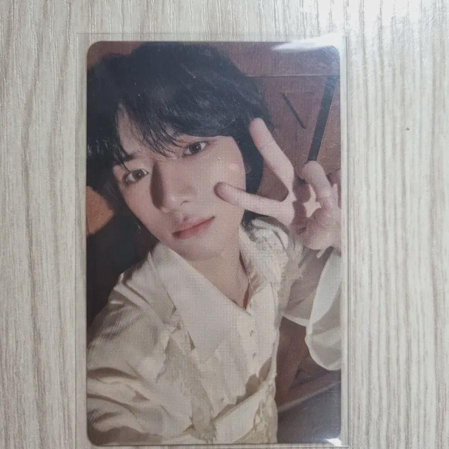 

Завтра X Вместе Бомгю Фотокарточка