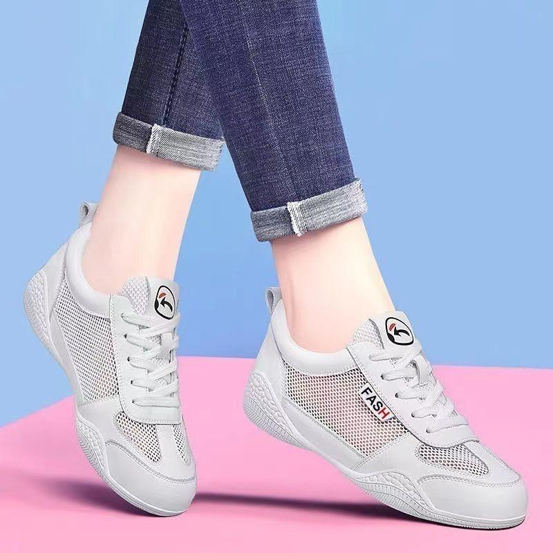 Fashionable White Shoes Thin Mesh Shoes Breathable Soft Flat Casual Sports Shoes Board Shoes