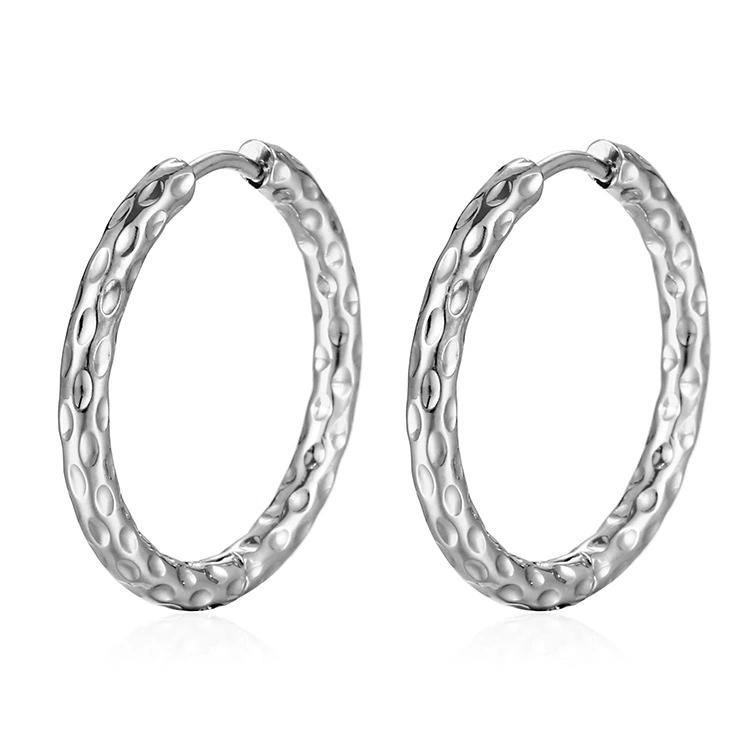 LT-MS-121A Fashion Starry Sky Titanium Steel Round Women Clip-on Earrings Simple Style Stainless Steel Silver-plated Earrings