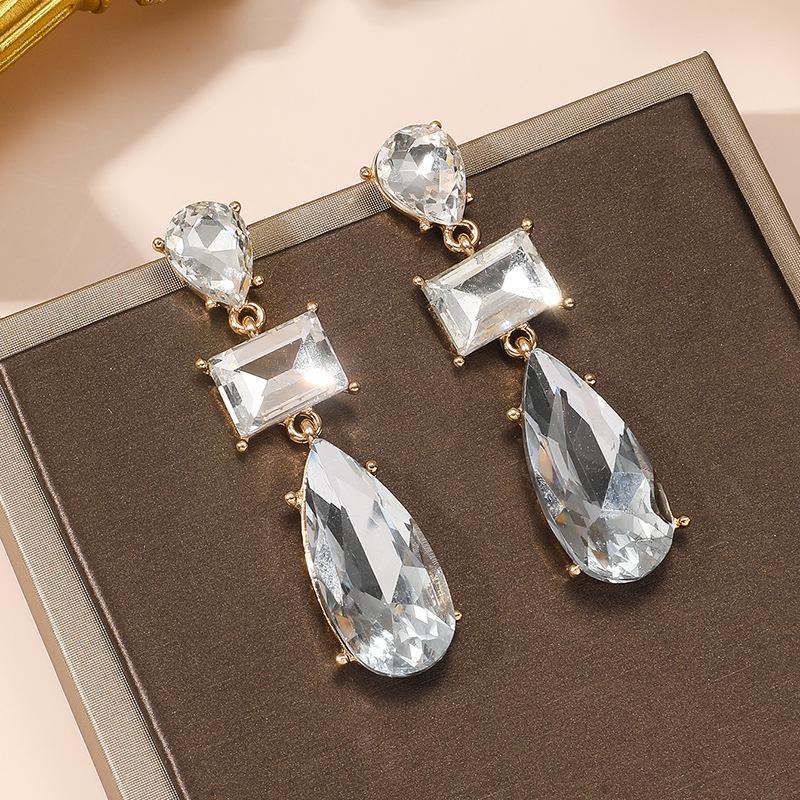 European & American Style Geometric Rhinestone Earrings for Women - High-End Japanese & Korean Light Luxury Niche Earrings