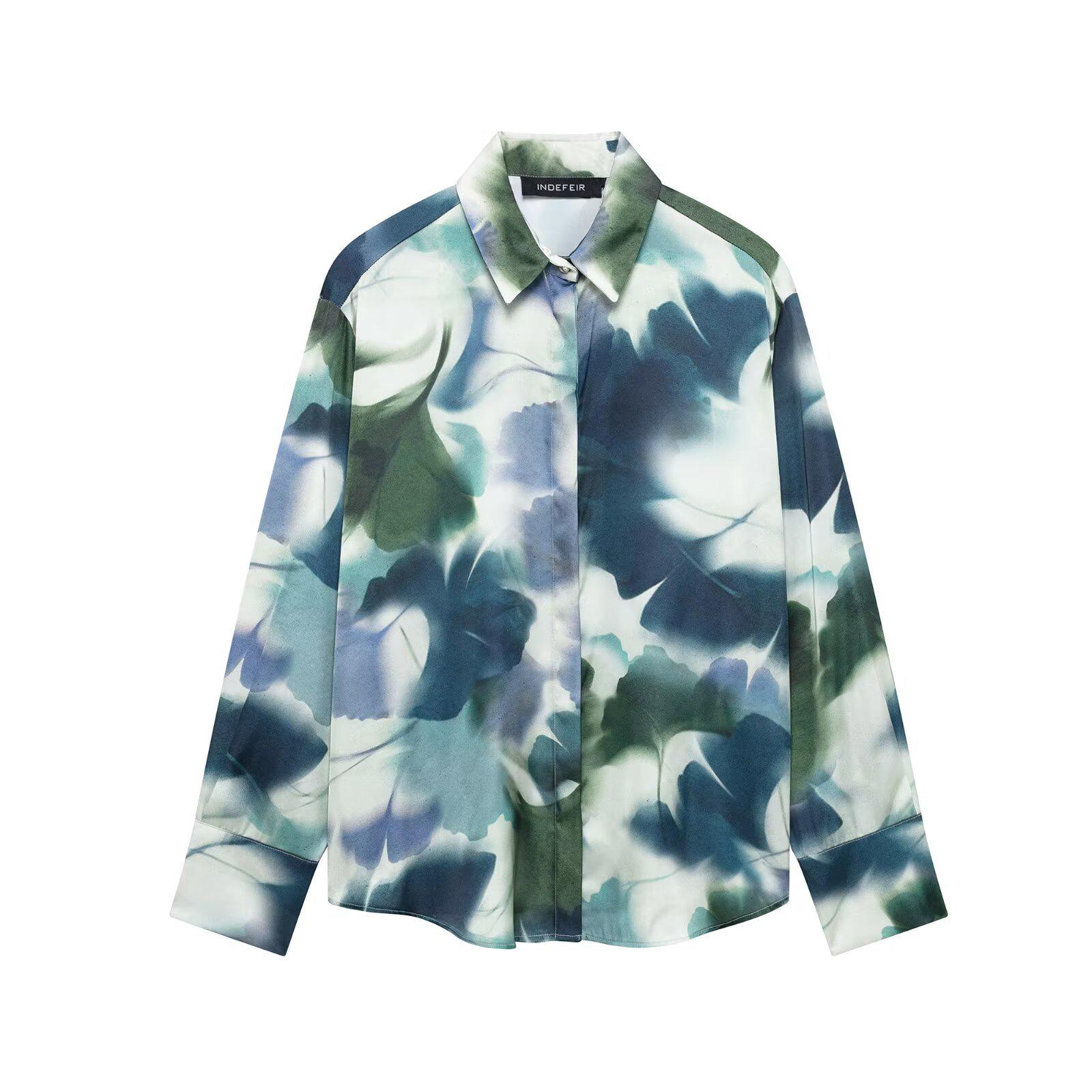 

Spring 2025 Women s Printed Silk Satin Turn-Down Collar Casual Shirt Medium