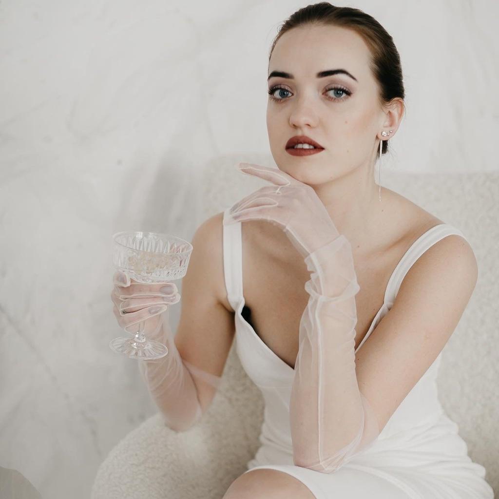 TOPQUEEN Elegante Brauthandschuhe Hochzeitshandschuhe Ellbogen DIY Finger Hochzeitsaccessoires Dame Perle Brauthandschuhe Junggesellinnenabschied VM11