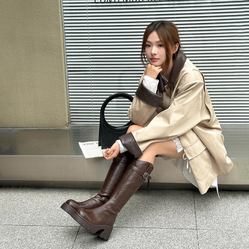 Waterproof table thick bottom but knee mid boots belt buckle soft leather rear zipper boots women's winter