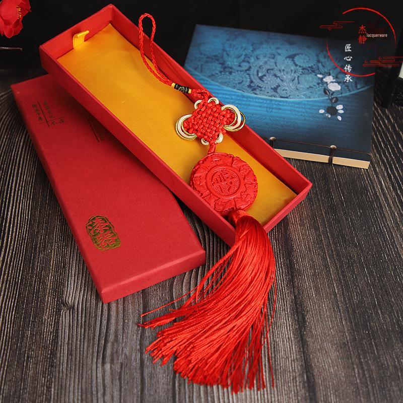 Милая Собачка-качалка Красный Лаковый Орнамент: Декор для дома и подарок