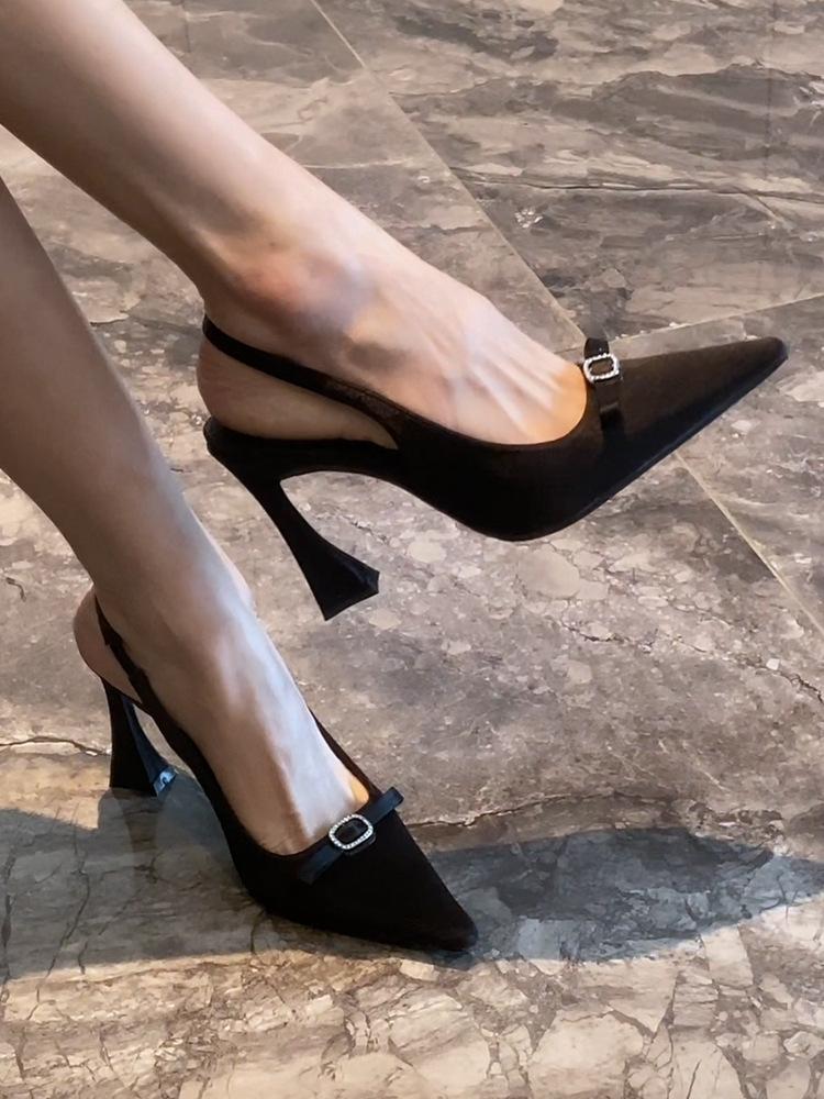 Burgundy Bow Buckle Rhinestone Sandals Women's Horseshoe Heel One-word Strap Sexy Celebrity High Heels