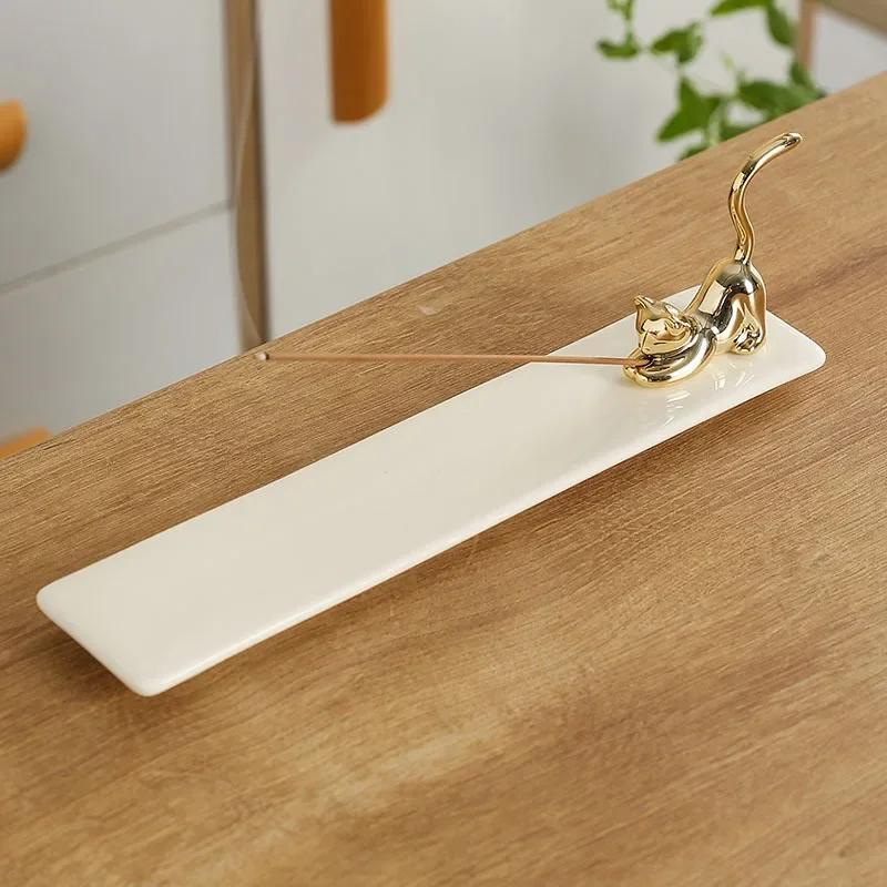 1pc,Home Decor Incense Burner Cute Cat Lovely Rabbit Incense Stick Holder Ceramic Handicraft Girl Friend Gifts- Without Incense