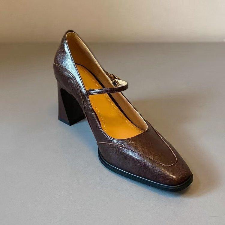 

Retro shallow mouth single shoes women s French fashion high-heeled Mary Jane shoes with small square head thick heel fashion shoes 40 темно-коричневого кольору