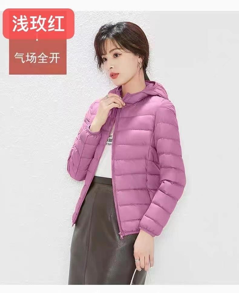 Down Jacket Women's Light and Thin Autumn and Winter Hooded Short Down Comfortable and Fashionable Foreign Style Liner Warm Jacket