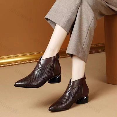 Dames Enkellaarsjes Herfst Winter Retro Puntige Neus Chelsea Boots PU Leer Femme Middenhiel Mode Korte Laarsjes Botas Mujer