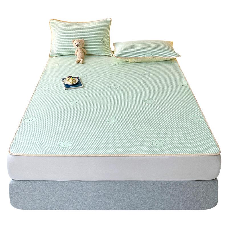 Ice Bean Mat Cool Bedspread Set - Fitted Sheet Style for Dorms, Air-conditioned Rooms, Ice Silk Feel.