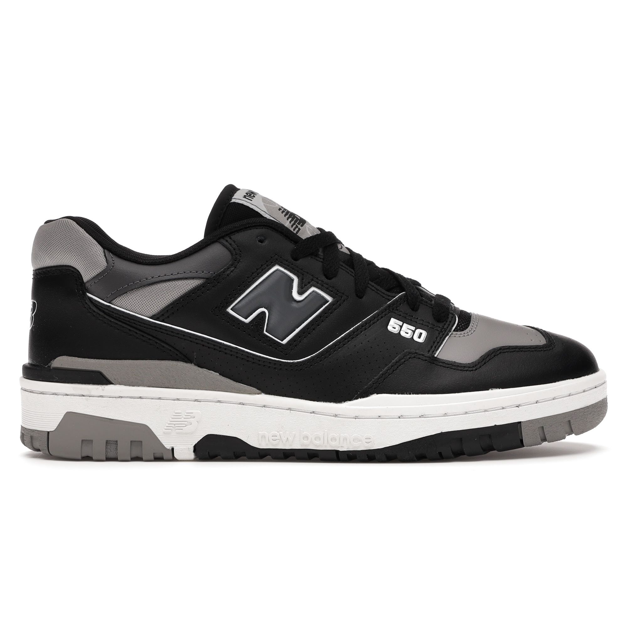 

Кроссовки унисекс New Balance 550 серо-черные BB550SR1 42