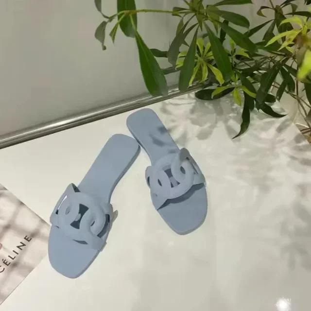 Summer Hot Sale Trendy Fashion Style Jelly Colour Simple Outdoor Indoor Slides for Women Slipper Beach Footwear Cool Sexy