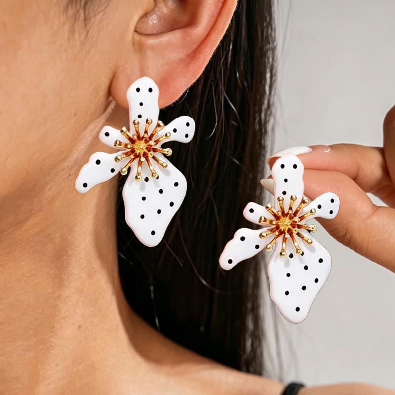 Marbled Enamel Flower Earrings with Polished Gold Trim Lovely Chic Design for Wedding Prom Party Gift for Her