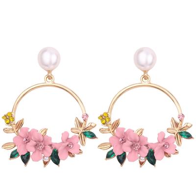 עגילים – עגילים תלויים