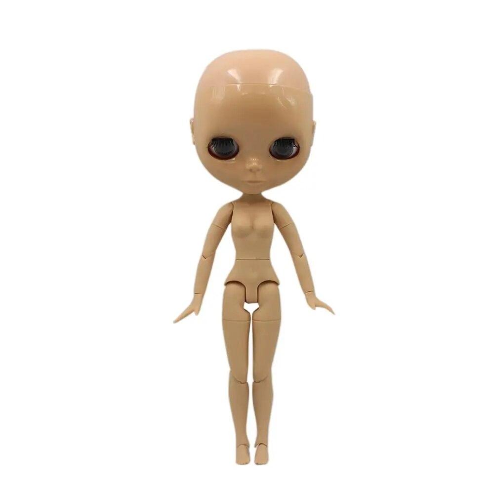 DBS Blyth Doll Bald Head Doll Big Breast Joint Body, the Scalp Is Loose, the Scalp Is Not Assembled
