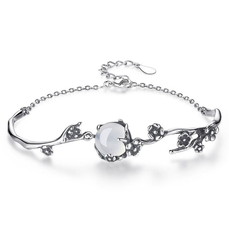Women's Infinity Heart Clover Plum Blossom Sliding Bracelet - Fashionable Jewelry Gift for Girls Ladies