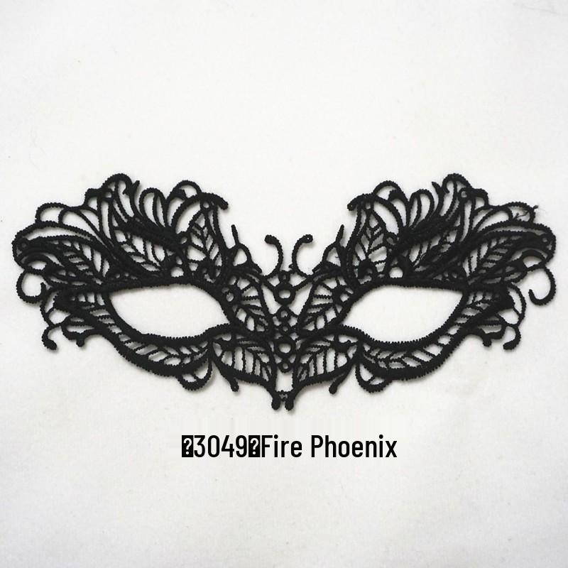 Černá krajková královská oční maska na Halloween nebo kostýmové večírky