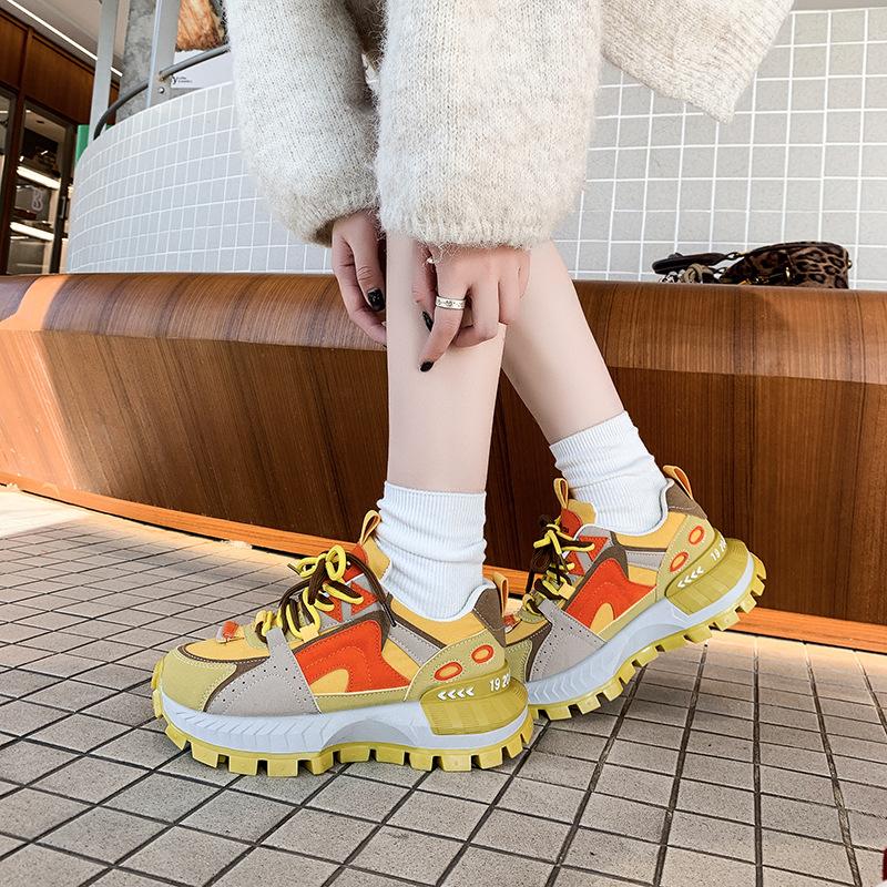 Frühling neue Retro-Plateau-Mode lässige Damen-Sportschuhe leicht atmungsaktiv bequem Laufschuhe Damen