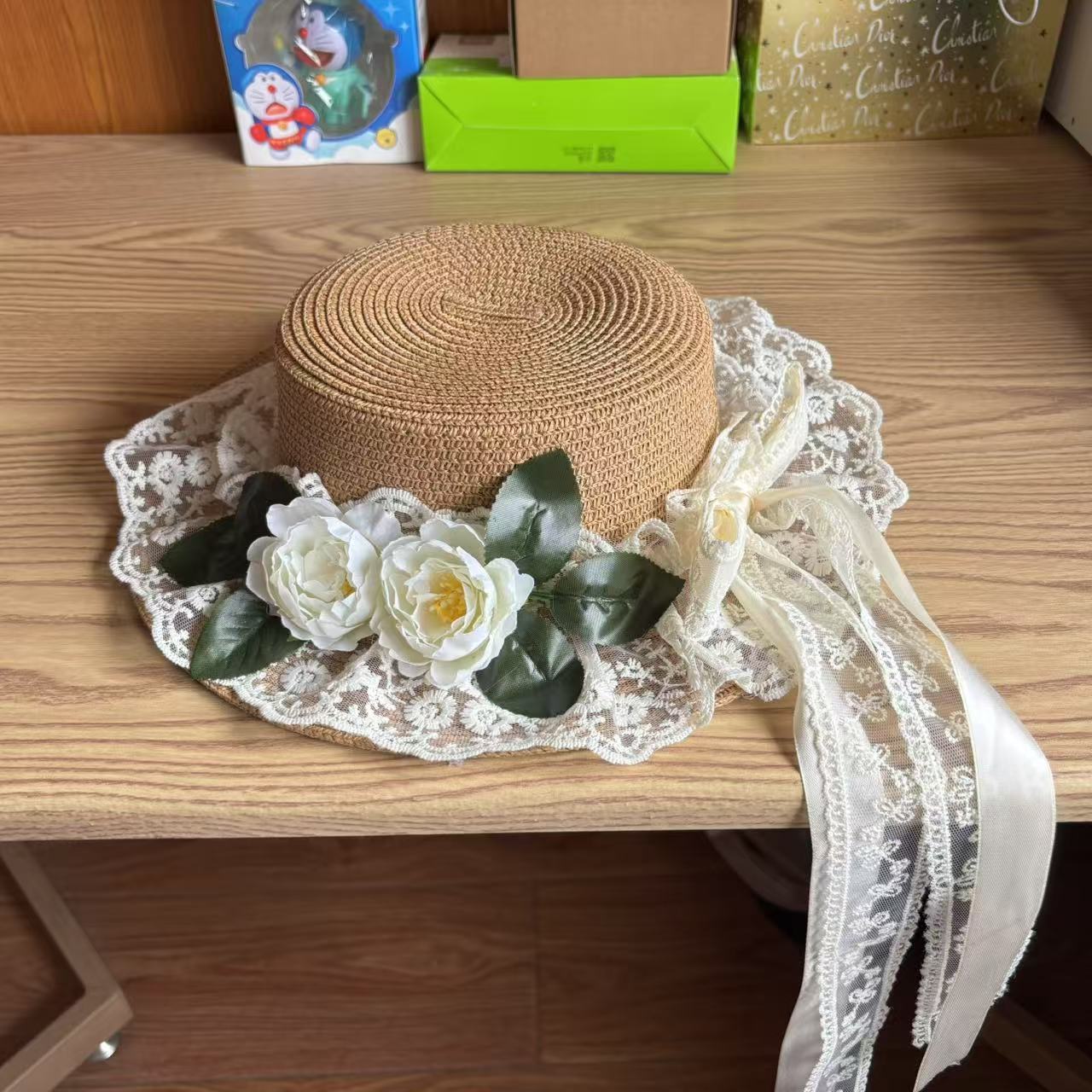 

Летняя маленькая свежая и милая шляпка женская имитация цветка плоская макушка солнцезащитная шляпа бант соломенная шляпа One Size