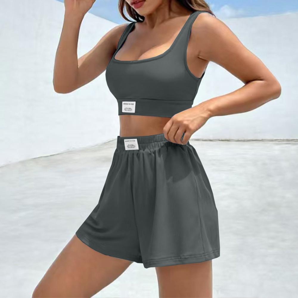 

New Fashionable Women s Sports and Casual Sleeveless Slim Vest Waist Shorts XXL сірий