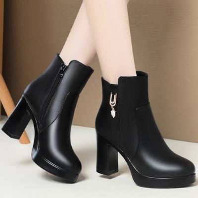 Women's Autumn/Winter High-Heeled Short Boots with Chunky Heels and Fleece Lining