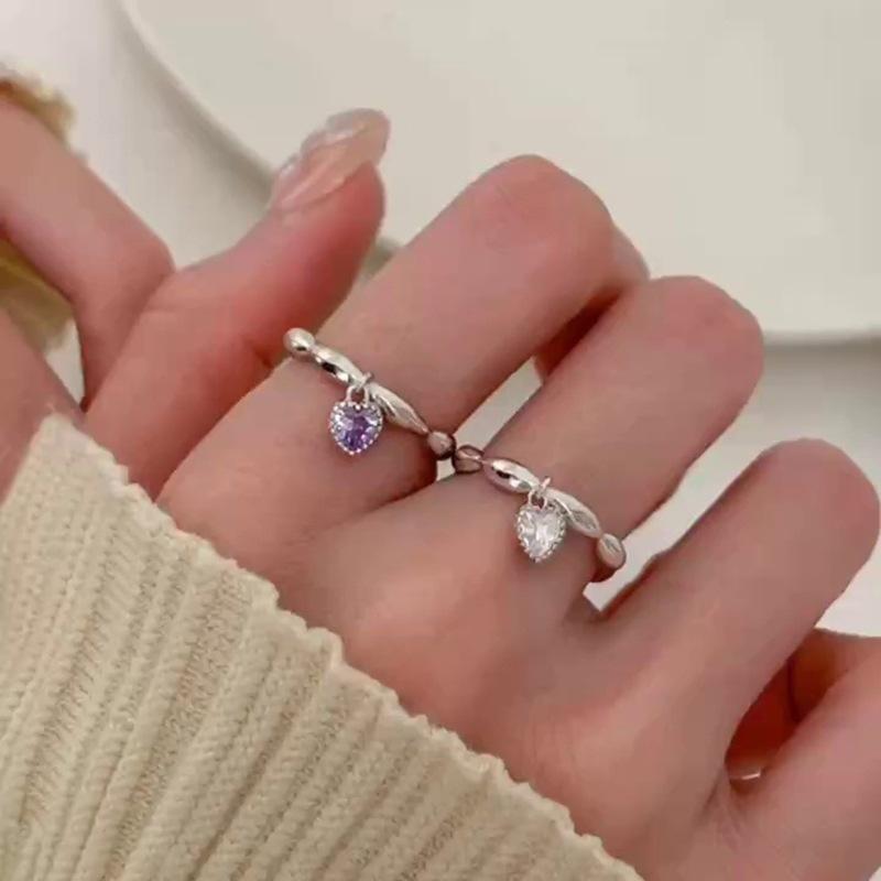 Silver Versatile S925 Heart Ring With Dazzling Zircon Stones For Special Occasions