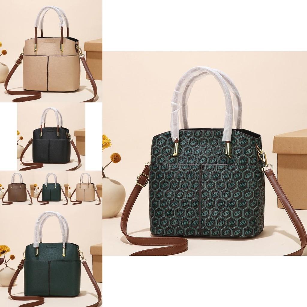 Fashionable Medium Sized Tote Bag For Women In Chic Colors With Convenient Zipper Closure