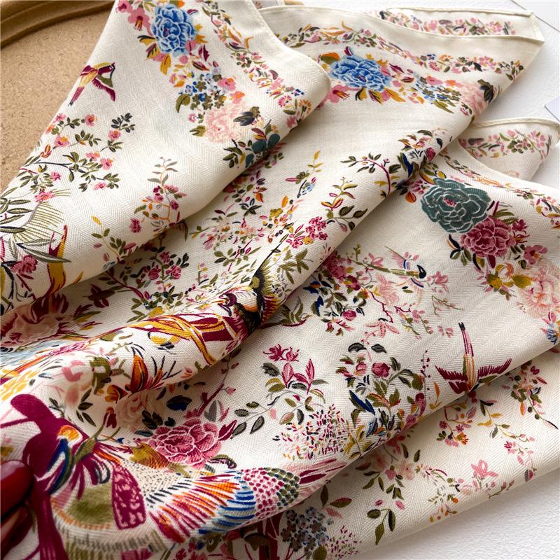 70cm New Fashion Cotton Square Scarf Women Floral Print Design Bandanas Lady Scarves Headband Handkerchief Hair Luxury Brand
