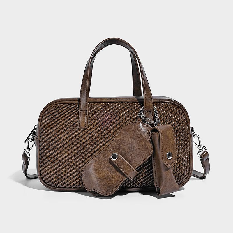European and American Large Capacity Boston Pillow Bag Three-Dimensional Feel Fashion Handheld Camera Bag Trendy Single Shoulder Crossbody Bag