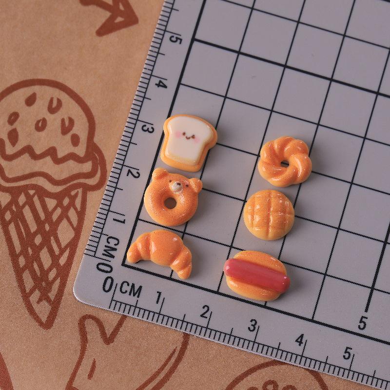 Mini Food Playset: Simulated Bread, Croissant, Toast, Cat Claw Bag, DIY Cream Glue, Hairpin, Nail, and Resin Accessories