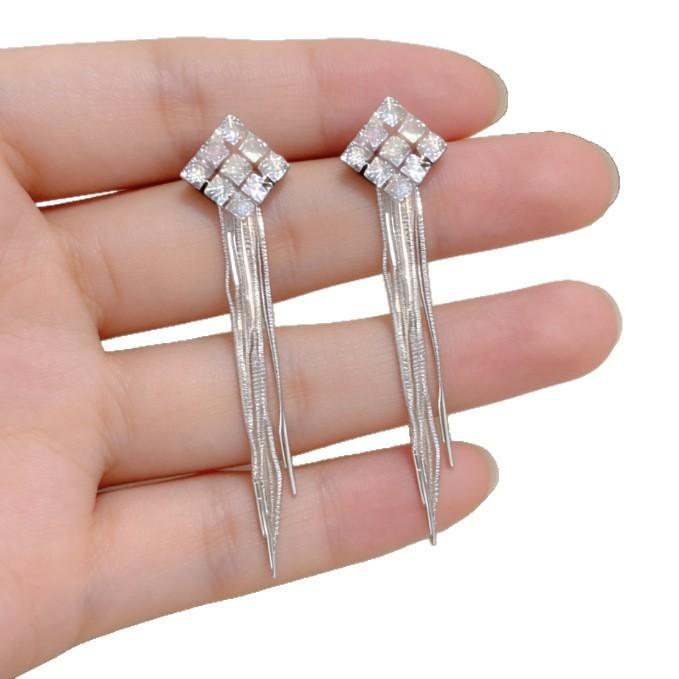 Long Tassel Earrings Cold Wind Niche High-End Earrings Personality Trend Exaggerated Earrings