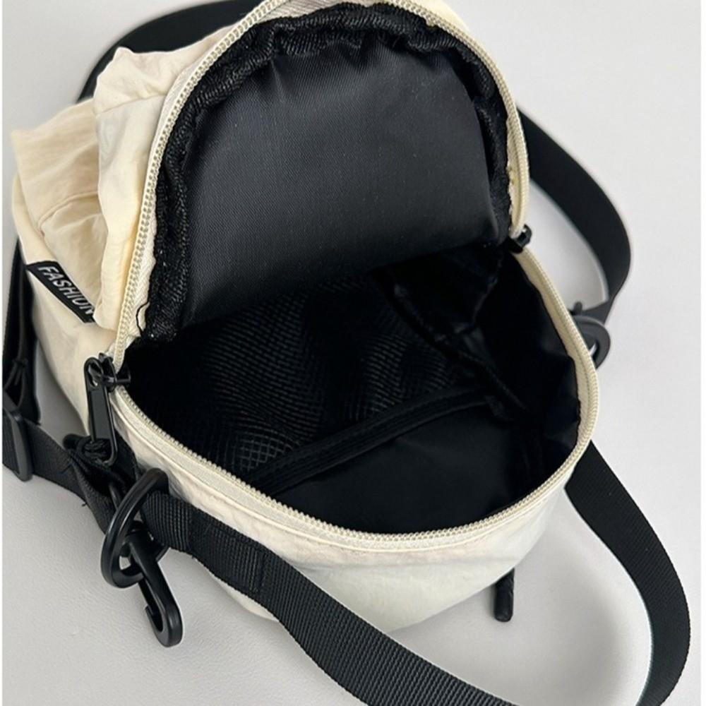 Quick Drying Portable Shoulder Bags Small Size Sport Design Nylon Waterproof Bag Adjustable Strap Casual Style Crossbody Bag