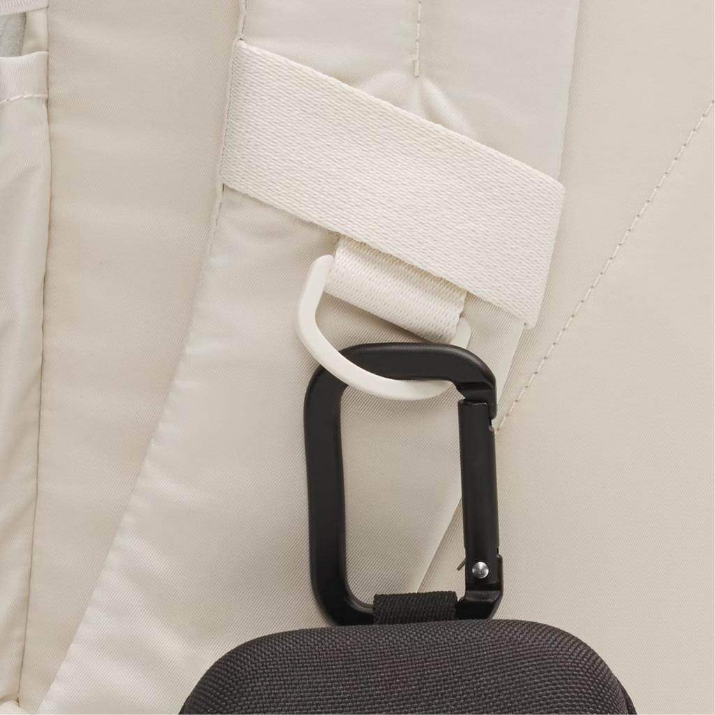 Under Armour UA 19.5 L Brand Logo Design Polyester Backpack Women Backpack Off-White 1384675-279