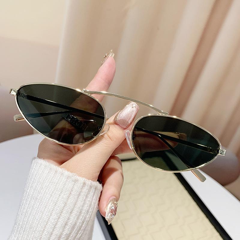 Personalized Triangular Cat'S Eye Metal Sunglasses Women'S Beach Vacation Glasses Sunglasses