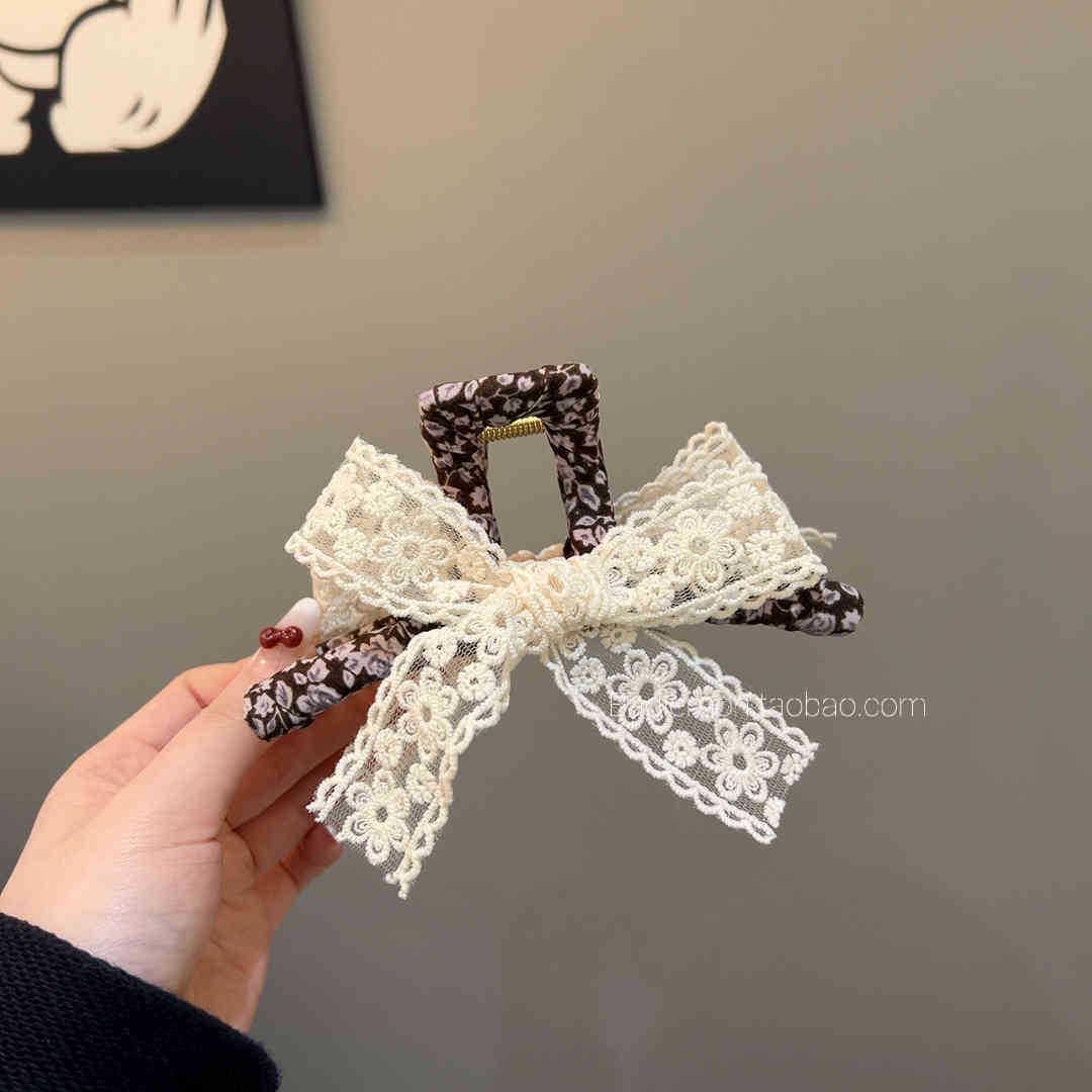 French Retro Floral Lace Bow Hair Clip - Women s Sweet Girly Accessory